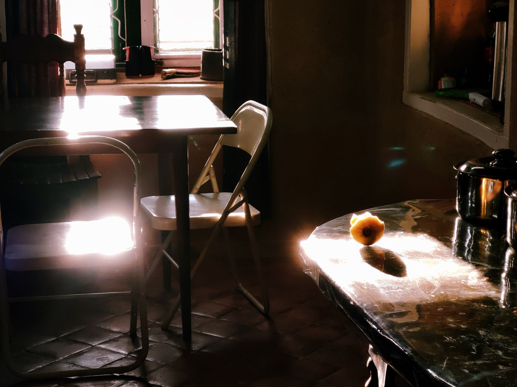 A kitchen in warm morning light. Photograph by Sujal Rijal, via Pexels.
